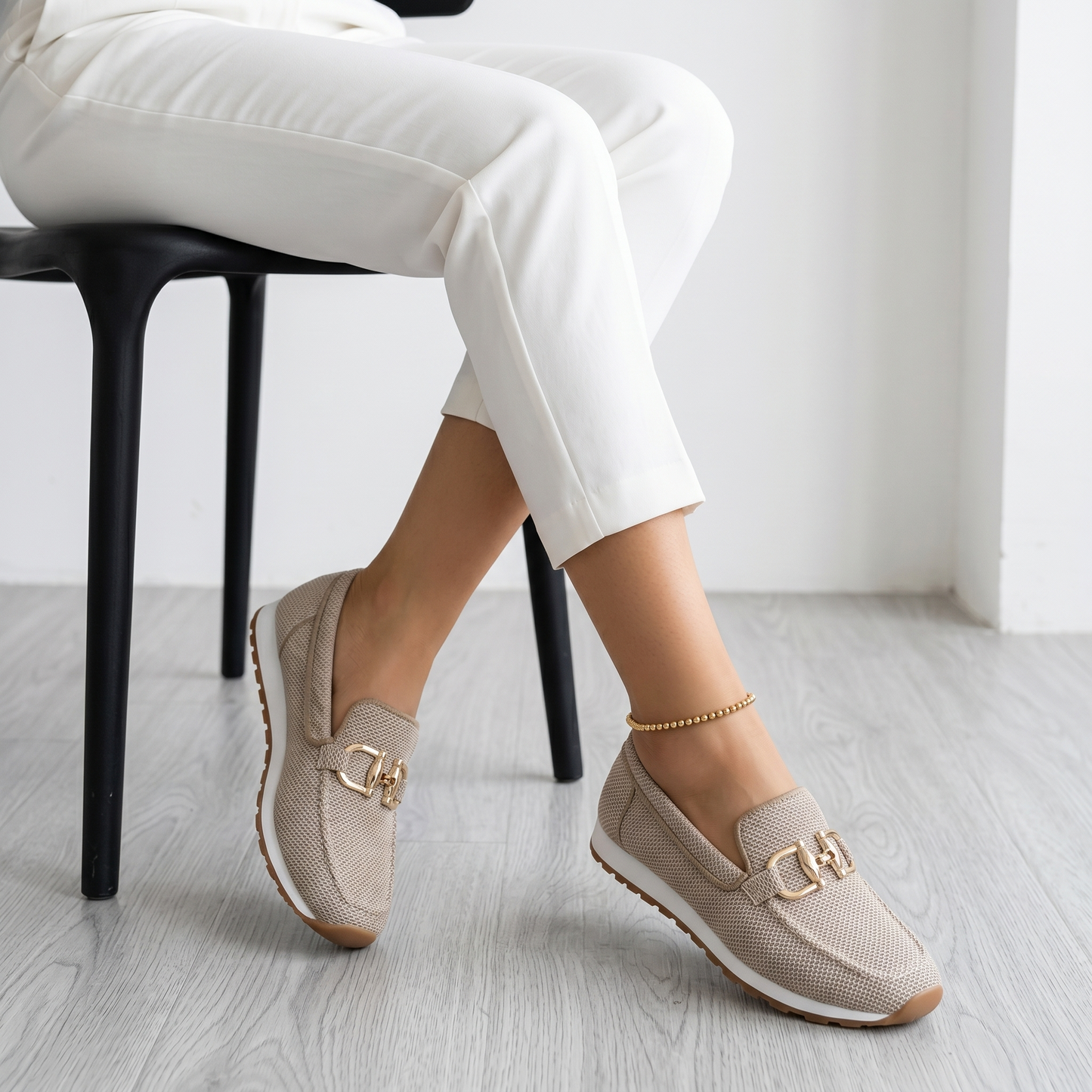 Dean & Davina | Loafer