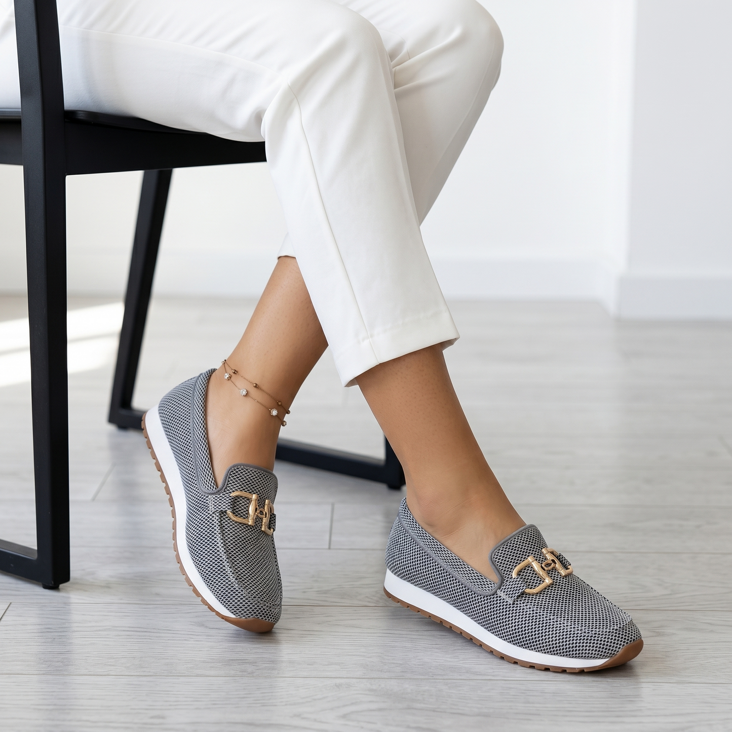 Dean & Davina | Loafer